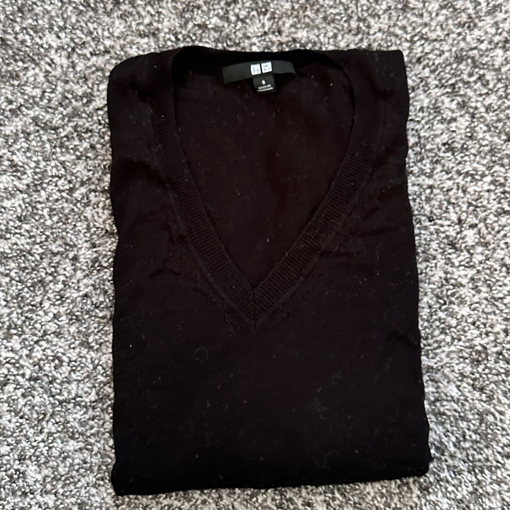 Uniqlo Black Cashmere